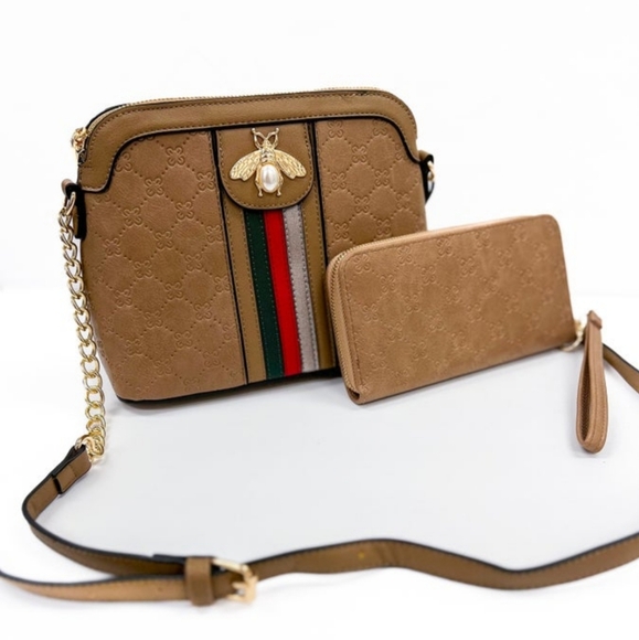 Quilted Crossbody Purse - Picture 1 of 4